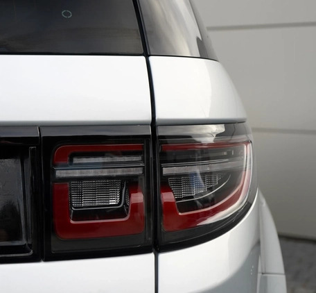 Land Rover Discovery Sport cena 234900 przebieg: 8097, rok produkcji 2023 z Trzebiatów małe 379